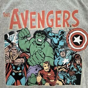 NWT Avengers Retro Marvel‎ Comics Art Classic Hero Team Graphic Tee Men's Size M